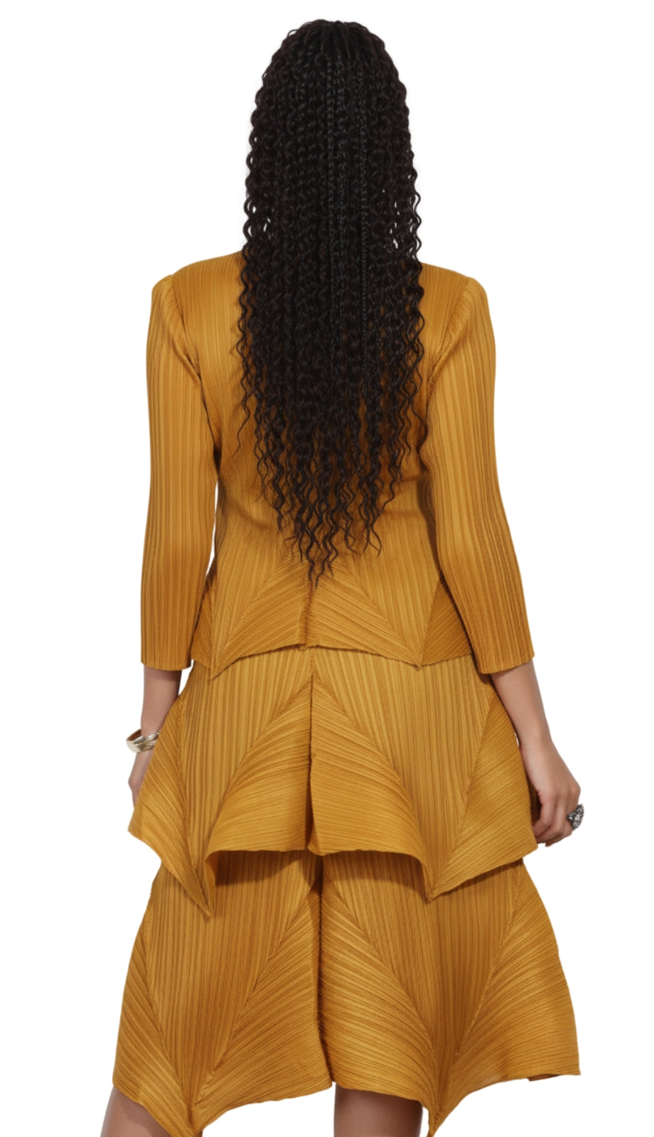 Luxe Moda LM409-GLD Outfit