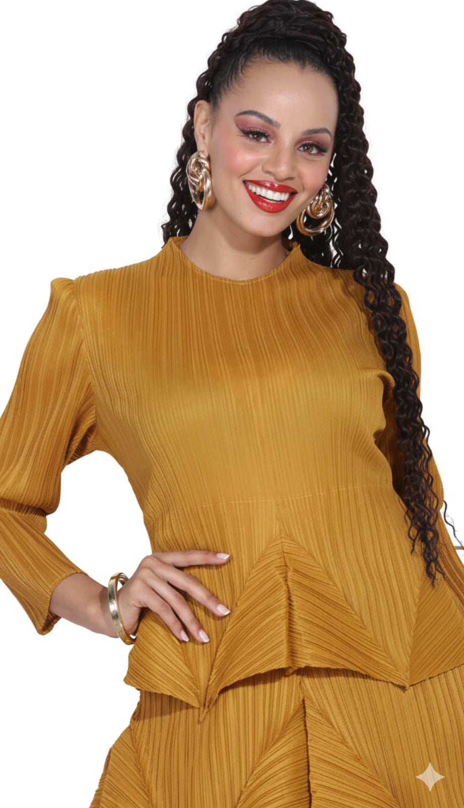 Luxe Moda LM409-GLD Outfit