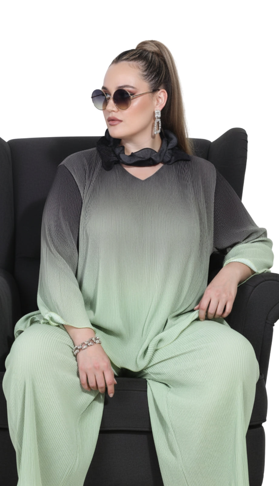 Luxe Moda LM410 Outfit