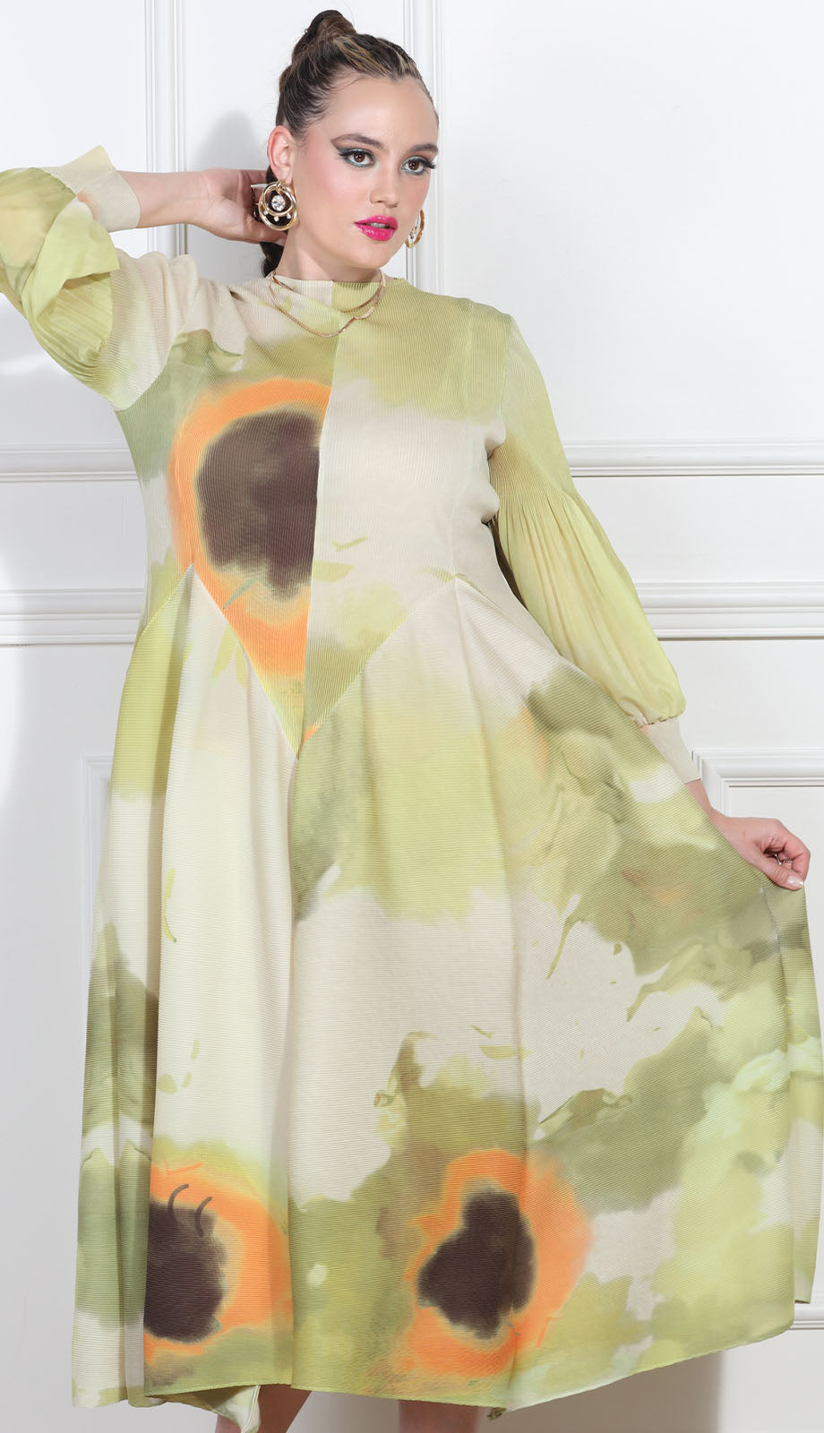 Luxe Moda LM400-SGE Outfit