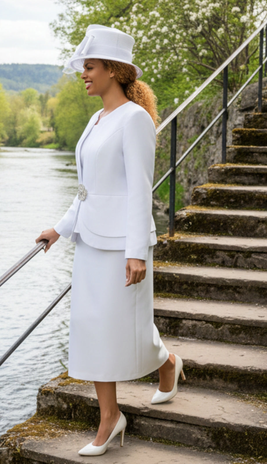 Giovanna 0980-WHT Church Suit