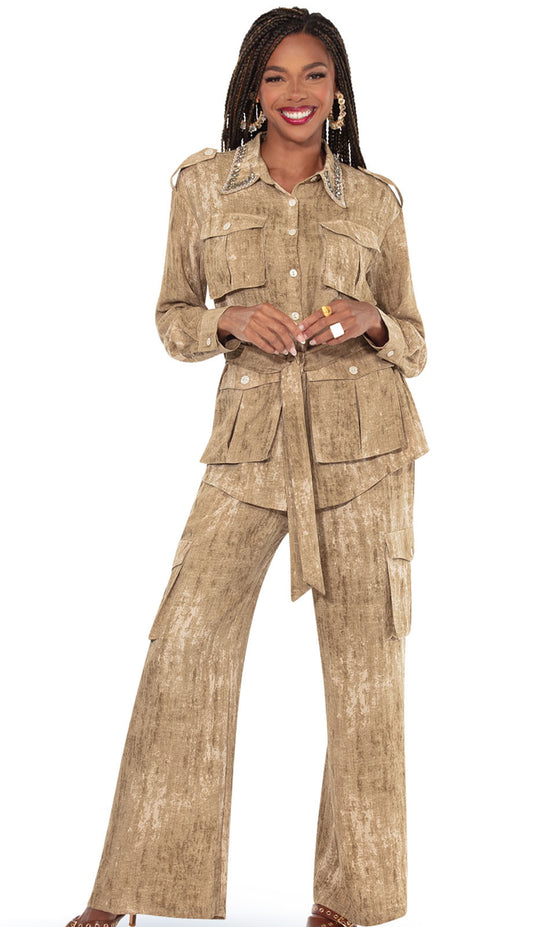 Love The Queen 17642-KHA