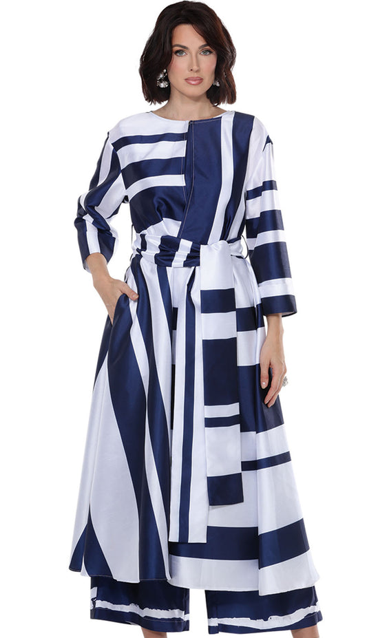 Love the Queen 17590 Womens Pant Suit
